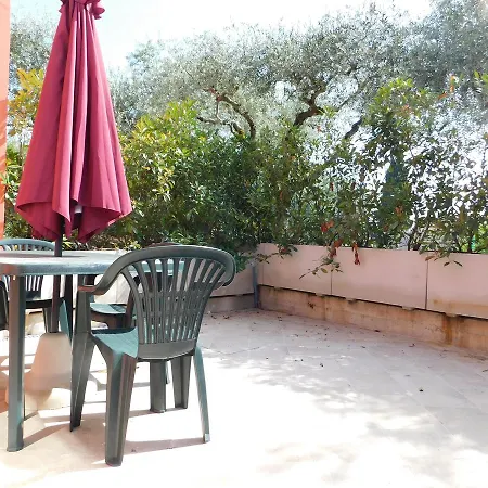 Holidays アパートホテル ラツィーゼ