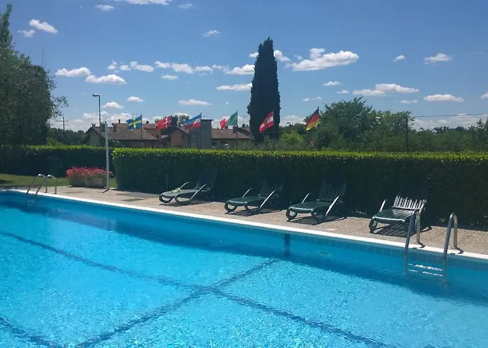 假期公寓酒店 2*