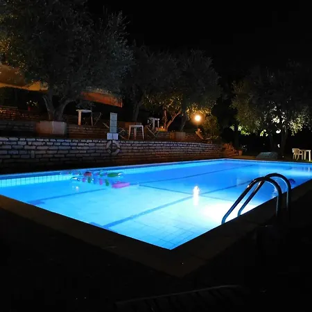 Apartmanhotel Holidays